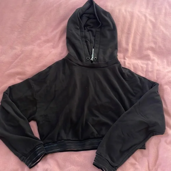 ALO Yoga | Tops | Alo Black Hoodie Sweatshirt | Poshmark